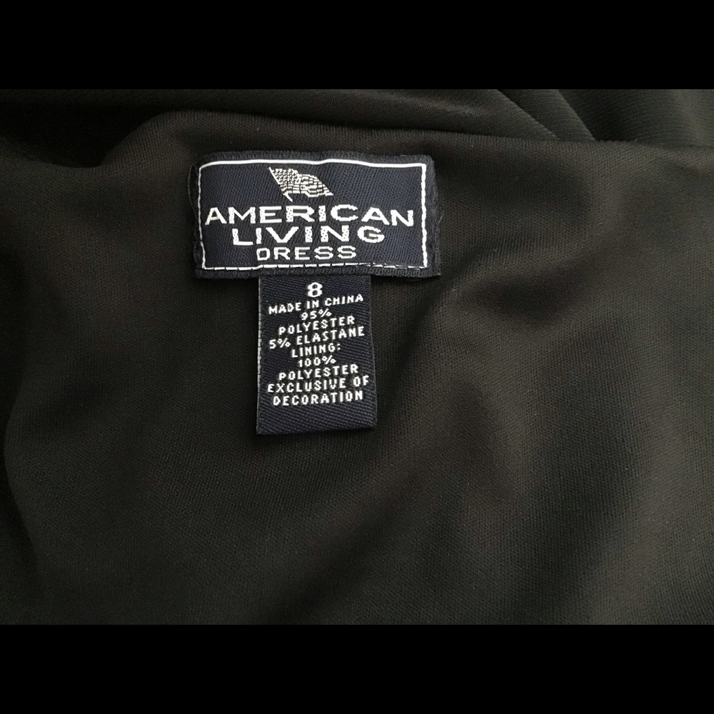 Elegant dress for a special occasion or holidays - Picture 4 of 4